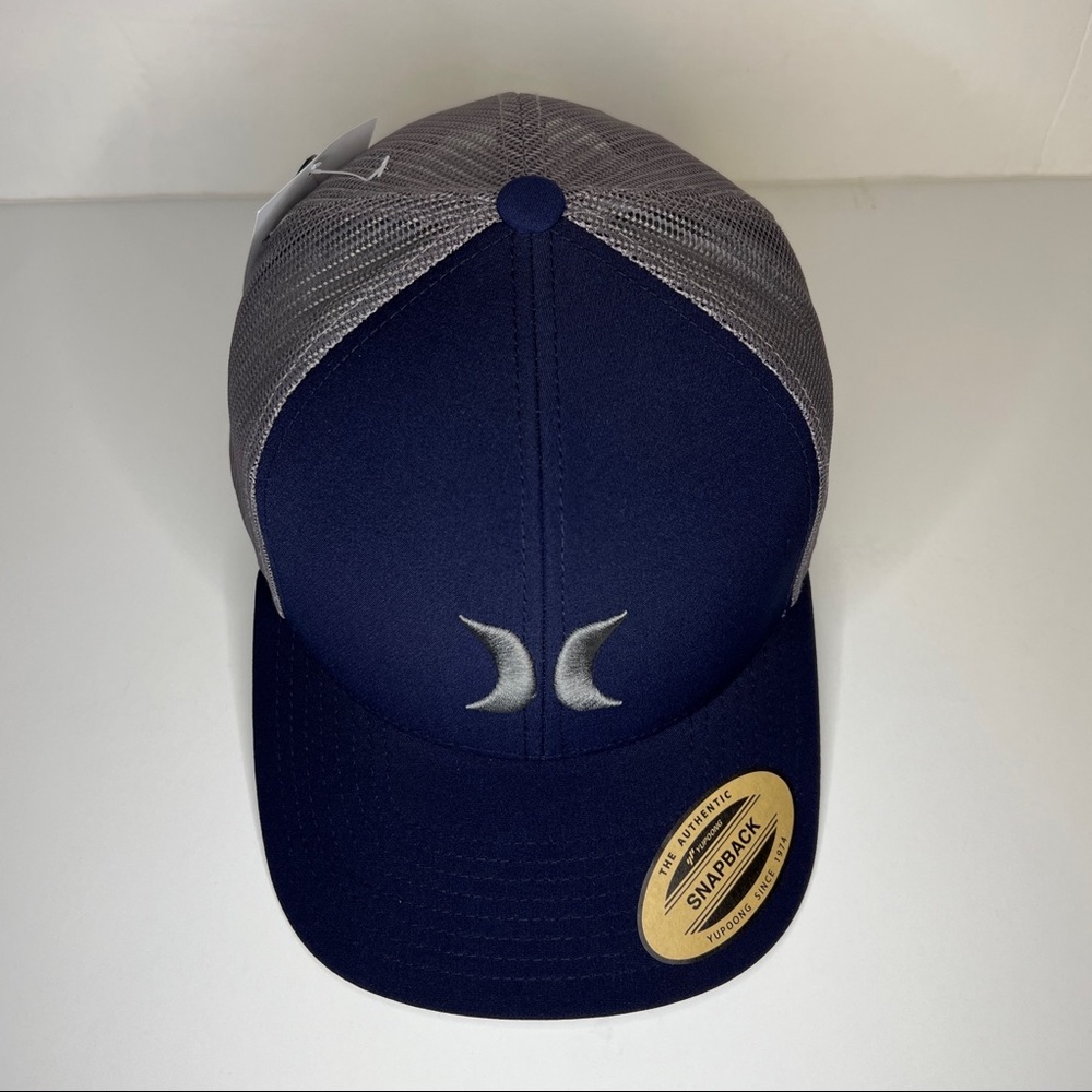 >>>SOLD<<< New Hurley Adult Mens Mesh Snapback Trucker Cap Hat One Size